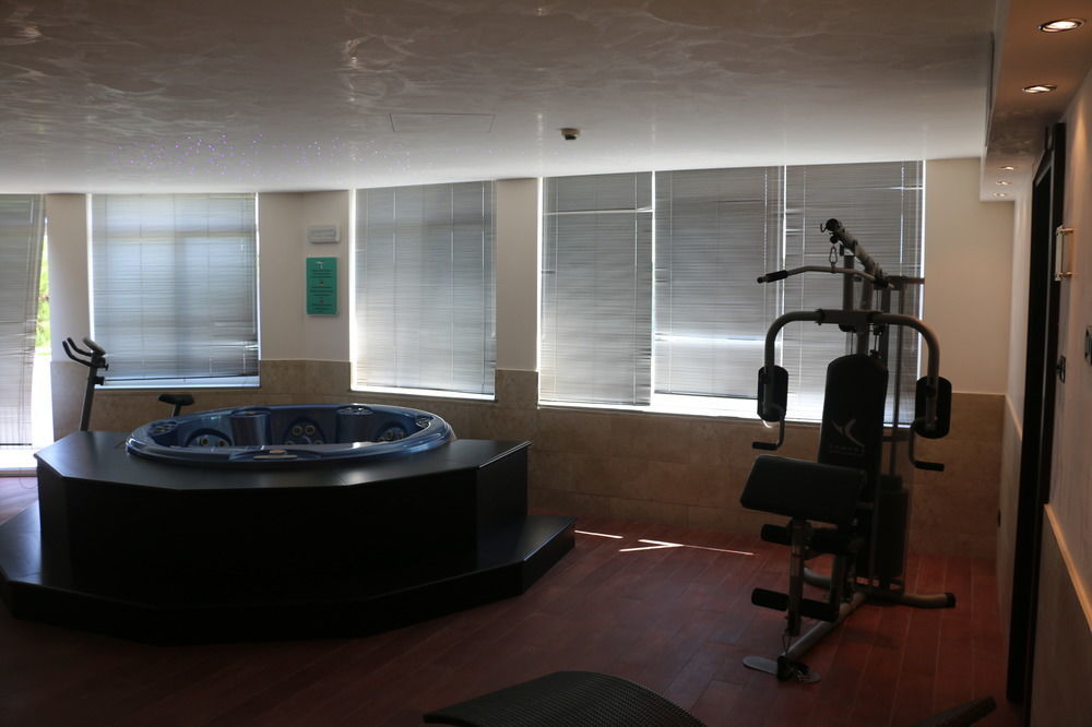 Hotel Smeraldo Lignano Sabbiadoro Bagian luar foto
